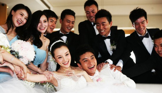 曝包贝尔婚礼伴娘 细数明星高颜值伴娘团(组图)