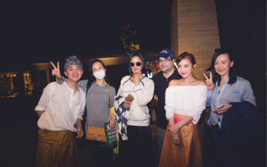 包贝尔包文婧大婚 众星赶往巴厘岛送上祝福(组