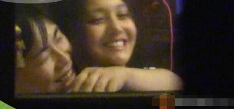  胡彦斌 发新歌疑 回应分手 :男配角谢幕  胡彦斌 与