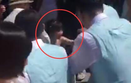 杜海涛骂人不认错还秒删微博 杜海涛黑历史被