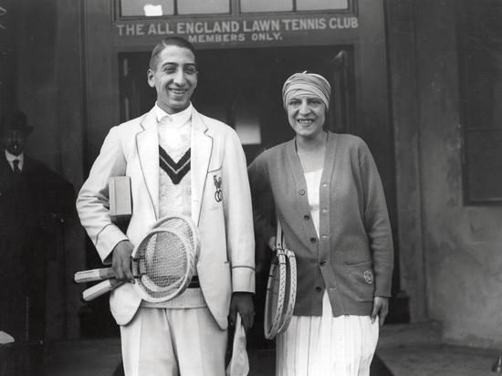 �k���y��Suzanne Lenglen�P�~�PLacoste�Щl�H�B�ۦW���y�B�ʭ�Rene Lacoste