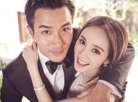 杨幂调侃友人被称心机girl 深扒杨幂离婚事件整