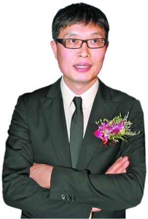 美的广东老总_广东宏远老总老婆照片(2)