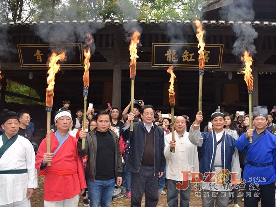 景德镇古窑举行龙缸窑点火 微电影《窑神童宾
