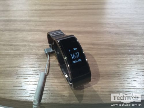 华为年度旗舰P9\/P9 Plus发布 手机摄影领跑之