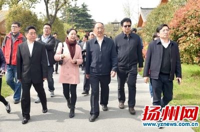 >> 图片