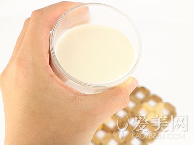 鲜奶不一定更营养!12个补钙误区你都造么