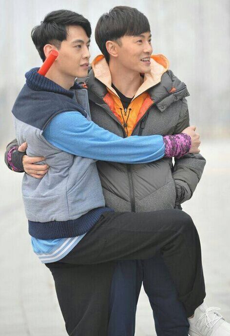 唐晓天变郑元畅迷弟 北二高CP全面逆袭