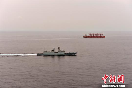 ���콢Ϊ�й����ش�����䴬ʵʩ���滤�������ź��� ��