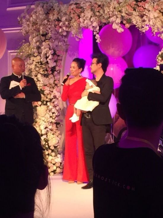  章子怡 汪峰 女儿百日宴  汪峰有几个女儿--重庆视