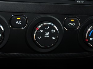 �����ô����� ����K3S 2014�� 1.6L �ֶ�GLS