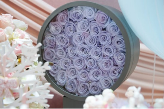 真爱助力再上头条 roseonly二度见证汪峰章子怡