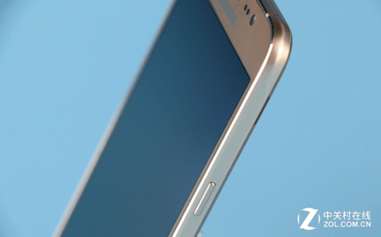 ���������߿� ����Galaxy J7(2016)���� 