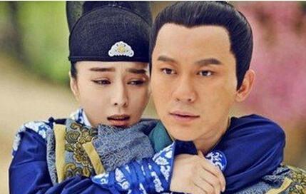 曝范冰冰怀孕照片 揭李晨惊人家世称追范冰冰花了一年--人民网·重庆视窗-重庆权威新闻门户