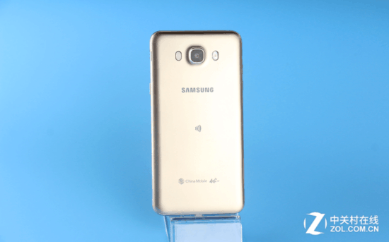 ���������߿� ����Galaxy J7(2016)���� 