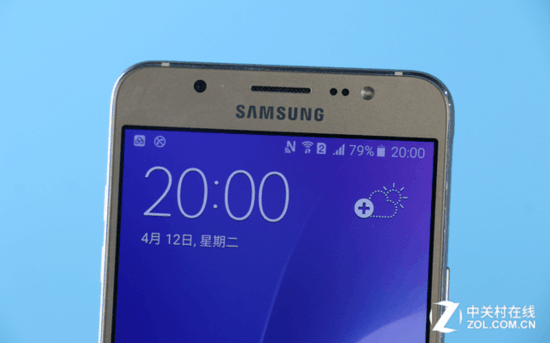 ���������߿� ����Galaxy J7(2016)���� 