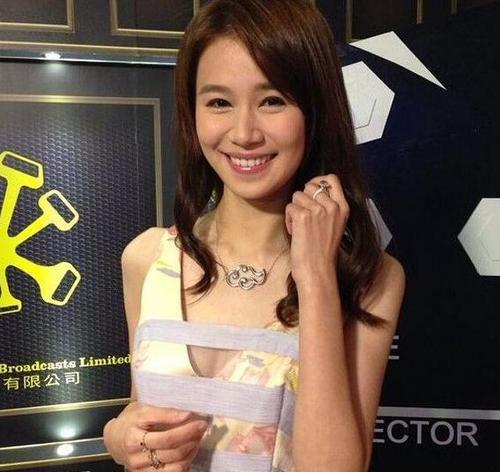 香港TVB女星黄翠如 一夜暴富 成 百亿千金  轰动