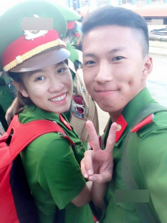 越南女兵不着内衣照片_越南女兵不着衣服图片