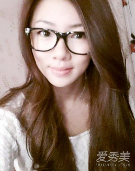  郑恺庆生开party  揭秘郑恺90后豪门女友程晓玥