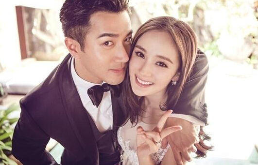 刘恺威杨幂婚变传闻再起 近况不知微博无互动
