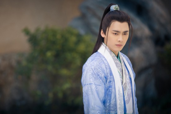 李易峰《青云志》热拍 张小凡鬼厉随意切换双