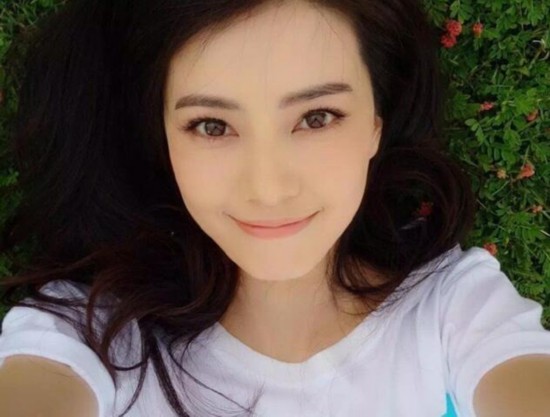 �K���|�G�{�b�k���P��½�}���֨�e�����H�I�@������¥�u�� ���F