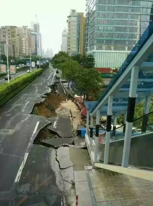 四川學校現“紙殼門”，看完這些“豆腐渣”工程我醉了……