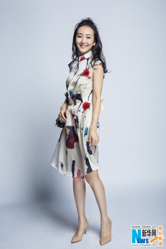 王鸥《大侦探之人鱼的眼泪》 性感女助理遭怀