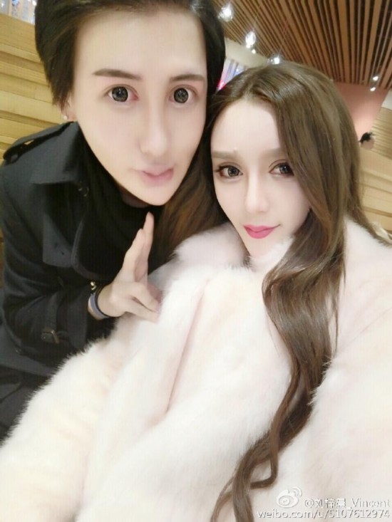  刘梓晨视频 自夸惊呆网友 蛇精男刘梓晨资料曝