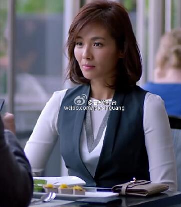 八一八《欢乐颂》中的服饰!刘涛包10万 网友:想