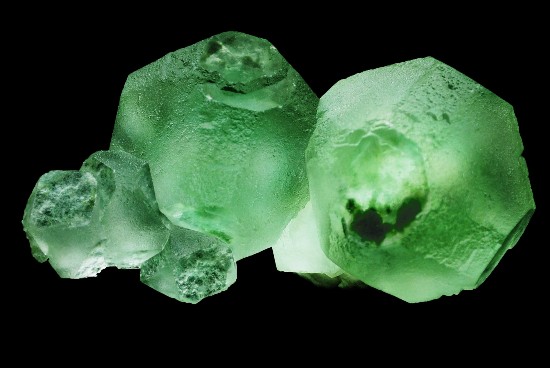 萤石的赤橙黄绿青蓝紫