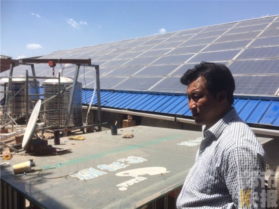西安城中村一村民投资八十万 利用太阳能发电