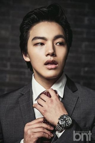 娱乐圈鲜肉“约架”，五大鲜肉综艺之争