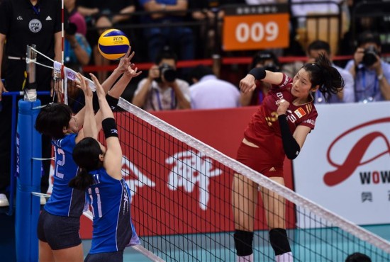 中日女排精英赛:中国胜日本
