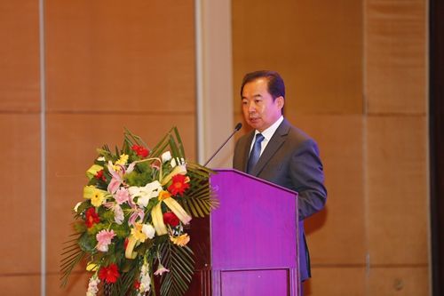 山东企业走出去境外投资并购论坛济南举行