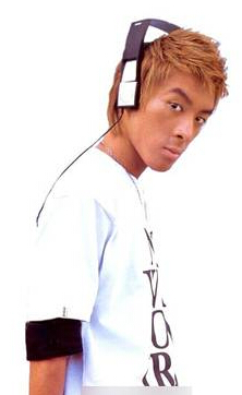 娱乐圈背景神秘明星:许绍雄与慈禧太后沾亲带