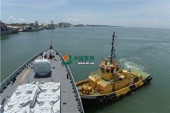 组图:海军兰州舰靠泊文莱 参演舰艇都有些啥？