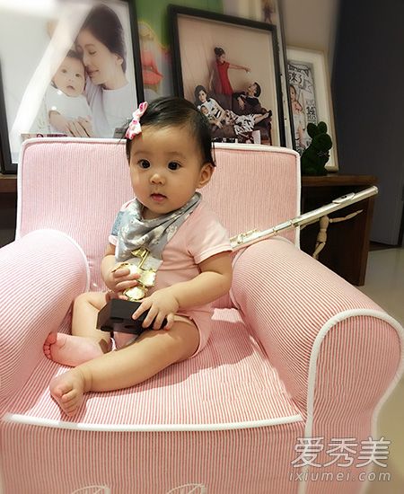 董洁儿子帅刘涛女儿美 明星宝贝们最新照