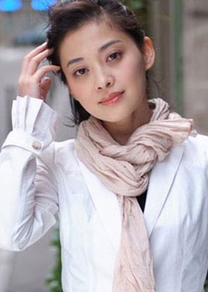 梅婷微博晒包租婆照庆生 揭梅婷结过几次婚为什么离婚