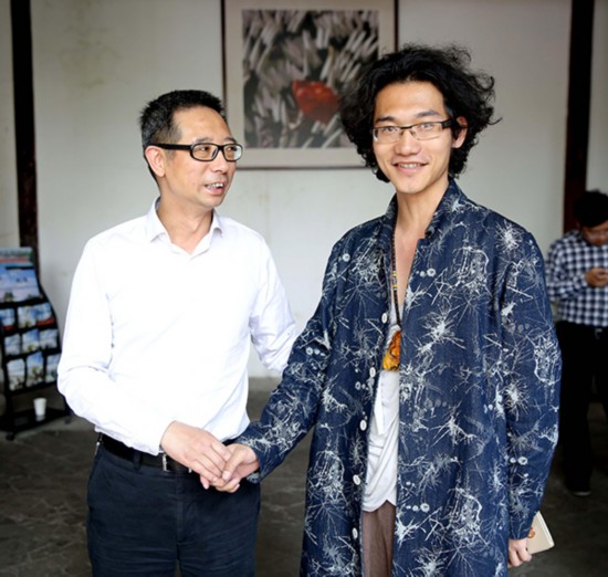 导演田七偶遇南浔古镇管委会书记姚昌喜