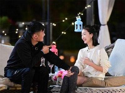 老司机余文乐逼婚周冬雨 有一个瞬间发现也许