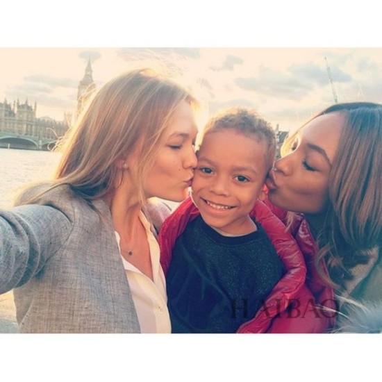 WҥdPJҴ (Karlie Kloss) BPH (Jourdan Dunn) ΨlRiley