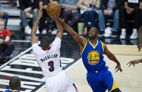 NBA季后赛:勇士胜开拓者