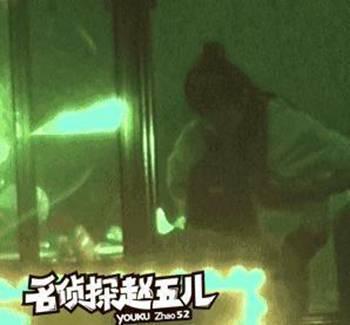  张馨予 不雅视频流出: 拥吻男制片  与女子激吻还