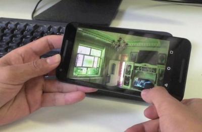 通過手機能看到別人家的攝像內容。京華時報記者陶冉攝