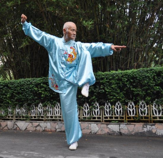 苦练太极八年复仇 现身说法君子报仇十年不晚