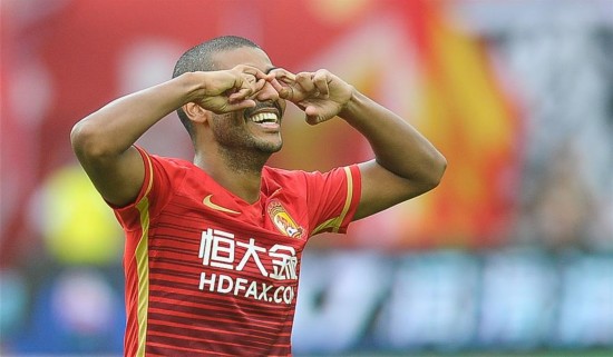 中超-于汉超阿兰破门 恒大击退华夏取八连胜