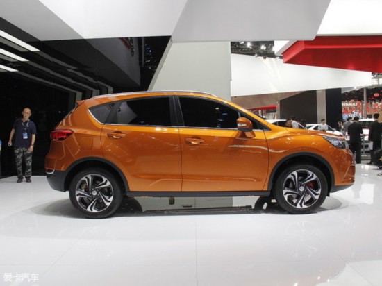 2016AX5