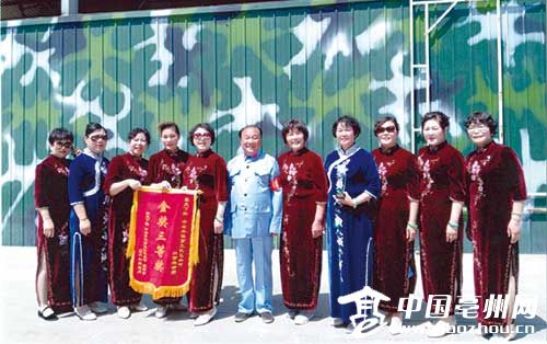 亳州中老年模特队北京获大奖