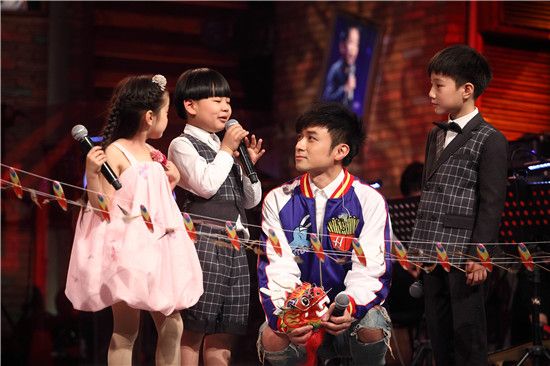 古巨基周末综艺再霸屏 奶爸歌手身份无缝切换